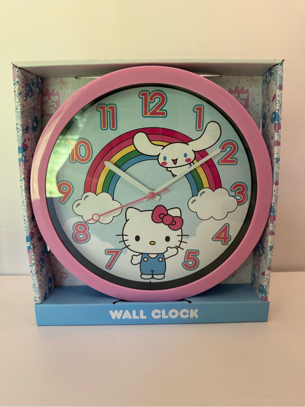 NIB Hello Kitty Pink Rainbow Character Wall Clock Cinnamoroll